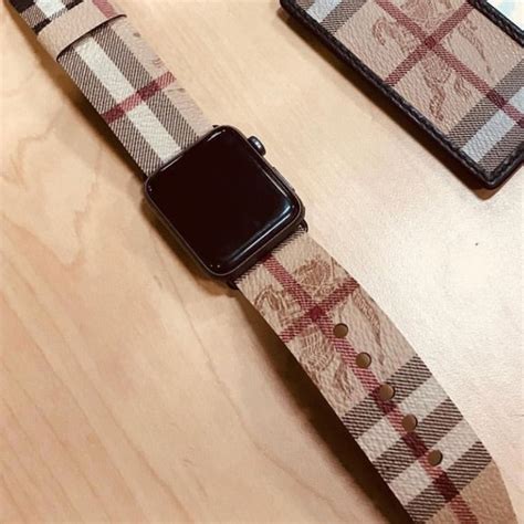 apple watch series 3 burberry band|burberry apple watch band 44mm.